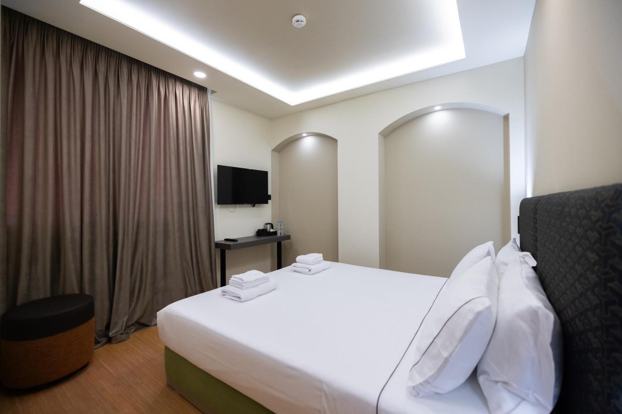 Green Boutique Hotel Влёра Экстерьер фото